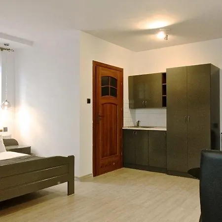 Przystan Smaku Adults Only Rum i privatbostad