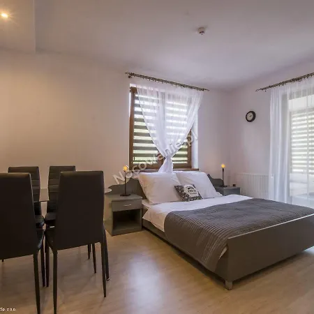 Przystan Smaku Adults Only Крыница-Морска