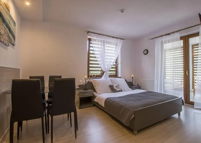 Przystan Smaku Adults Only Krynica Morska